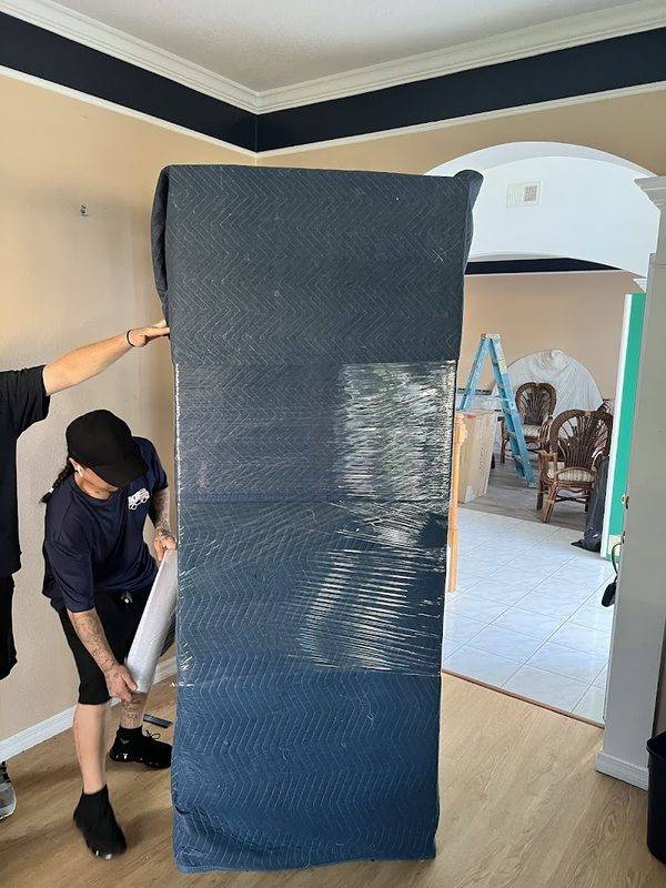 KB Movers, LLC